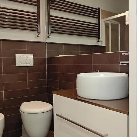 Apartment Hostdomus - Quadrifoglio